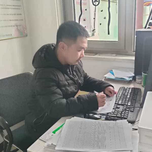 42岁岁山东单身帅哥 - 武威吉缘网