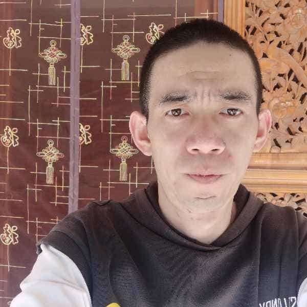 37岁岁云南单身帅哥 - 武威吉缘网