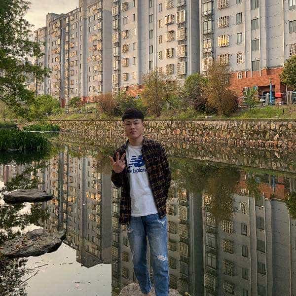 24岁岁河南单身帅哥 - 武威吉缘网