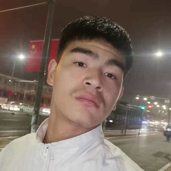 23岁岁山西单身帅哥 - 武威吉缘网