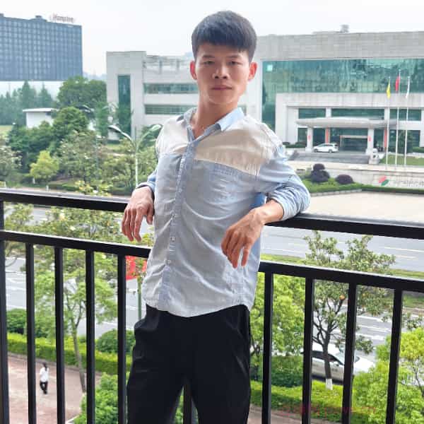 29岁岁湖南单身帅哥 - 武威吉缘网