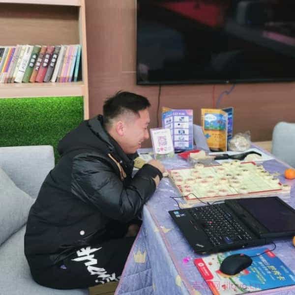 33岁岁贵州单身帅哥 - 武威吉缘网